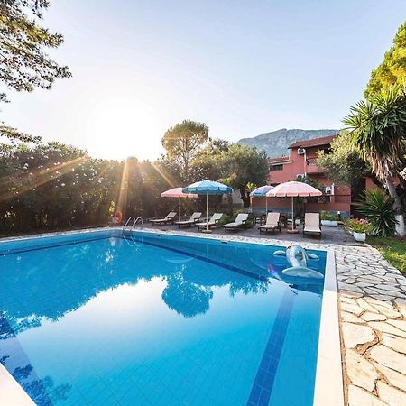 Mimosa Apartments With Pool Палеокастріца Екстер'єр фото